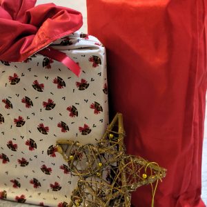 Geschenkbeutel aus Stoff mit Weihnachtsmuster