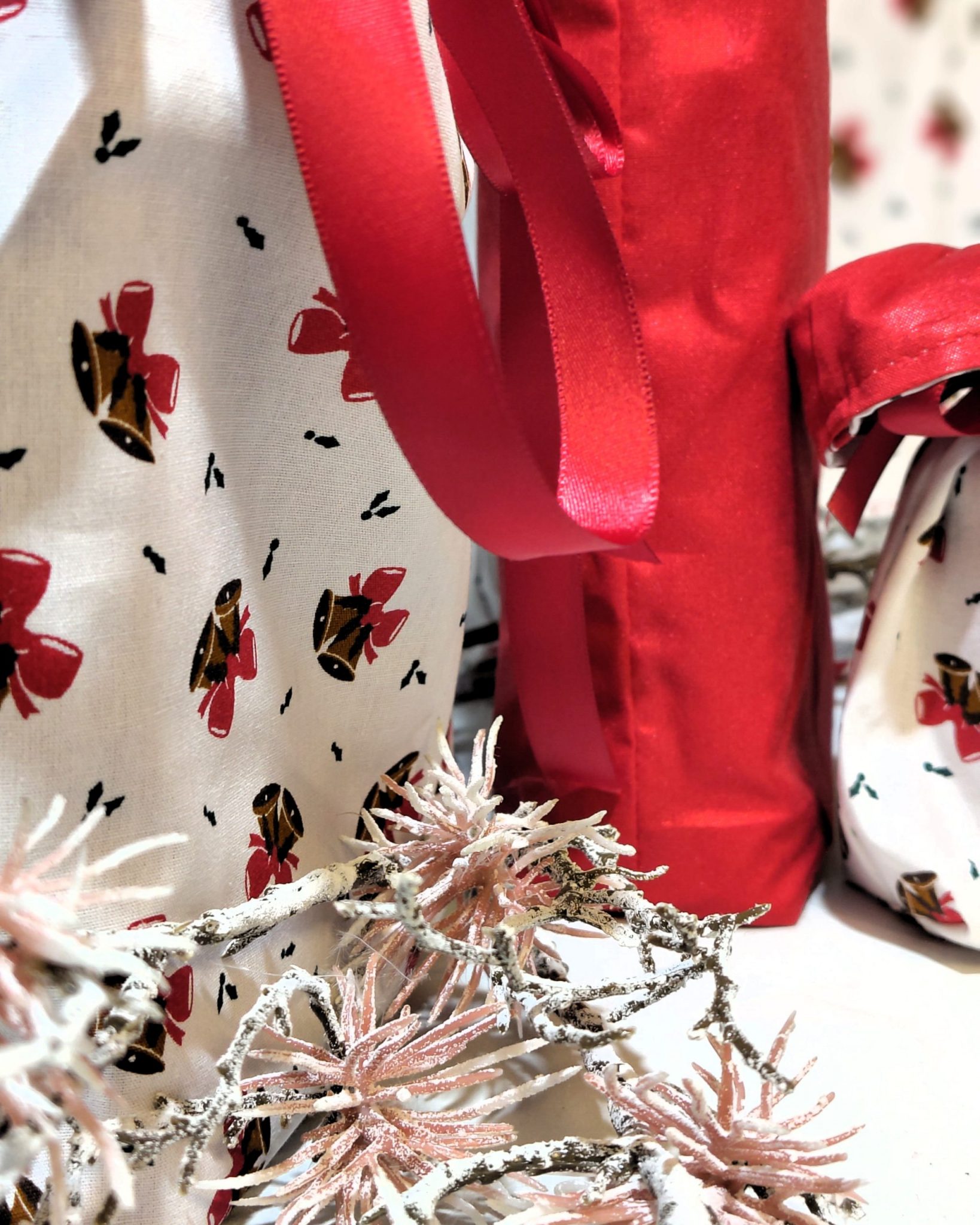 Geschenkbeutel aus Stoff mit Weihnachtsmuster