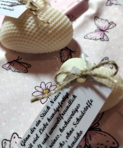 Kerzen in Herzform aus Rapswachs mit Geschenkbeutel